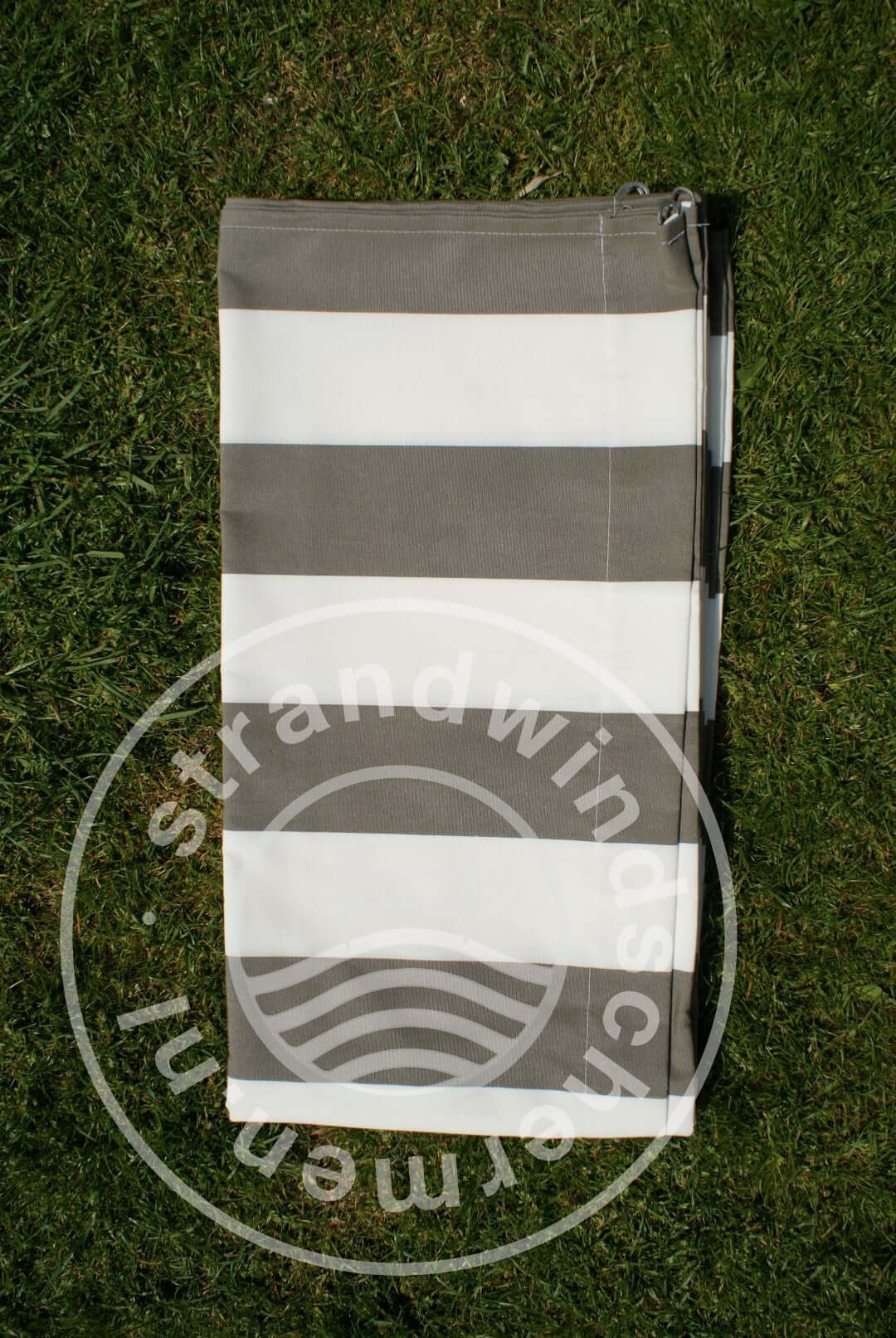 Cloth-4m-Taupe/White Dralon Windbreak Cloth