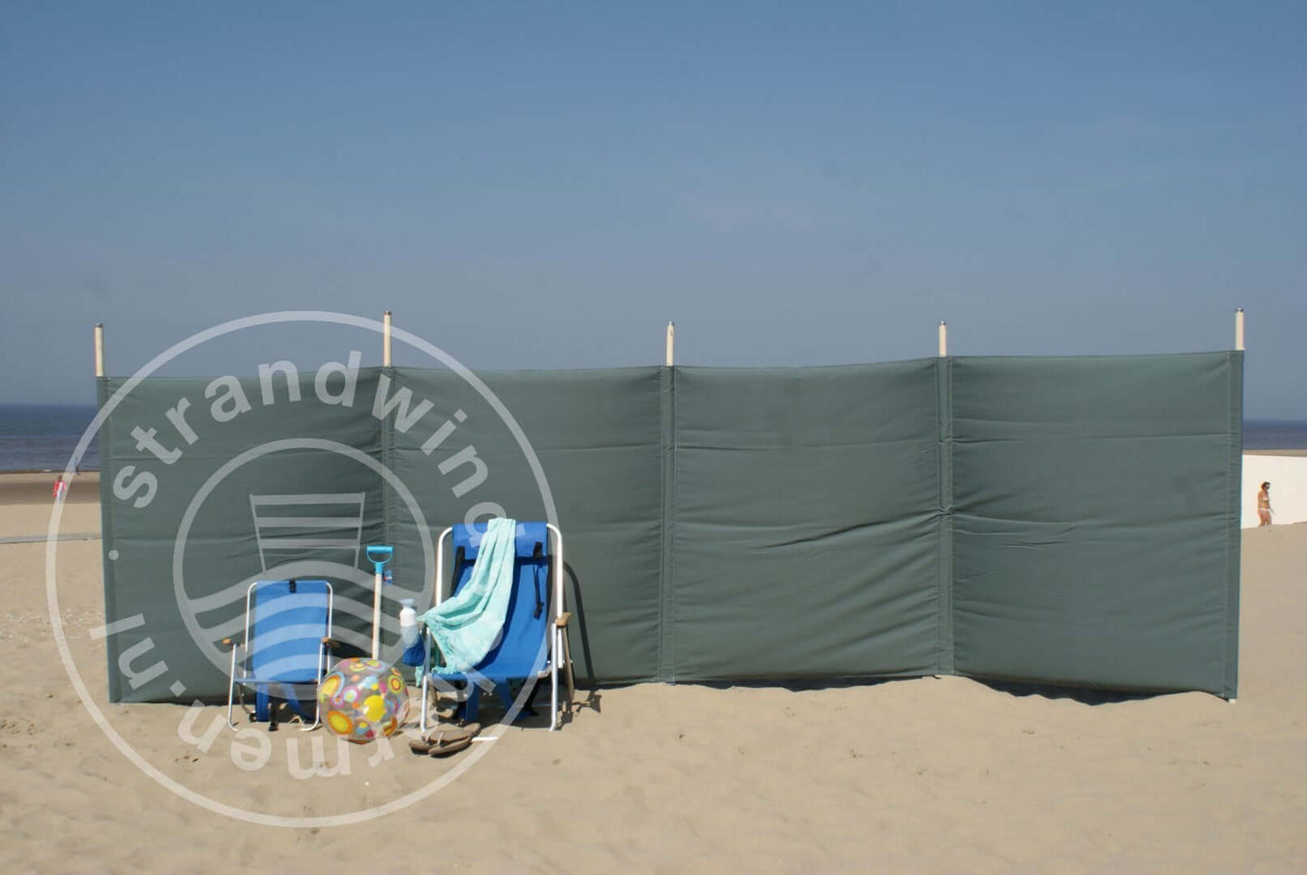 5 m, schlichtes Grau (mit grüner Tönung). Windschutz aus Dralon – 5 m