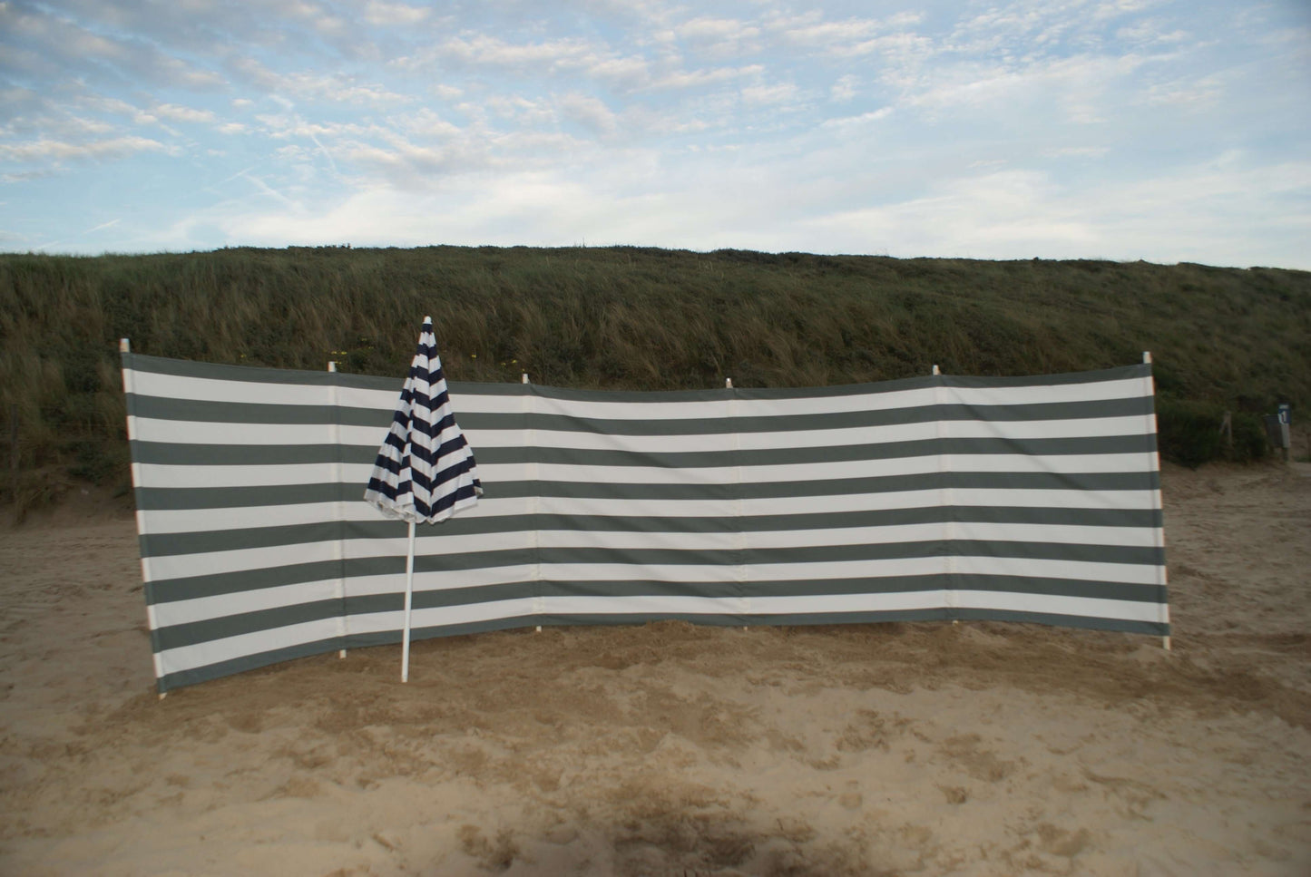fabric-6m-Grey(with green tint)/White Dralon Windbreaker-Cloth