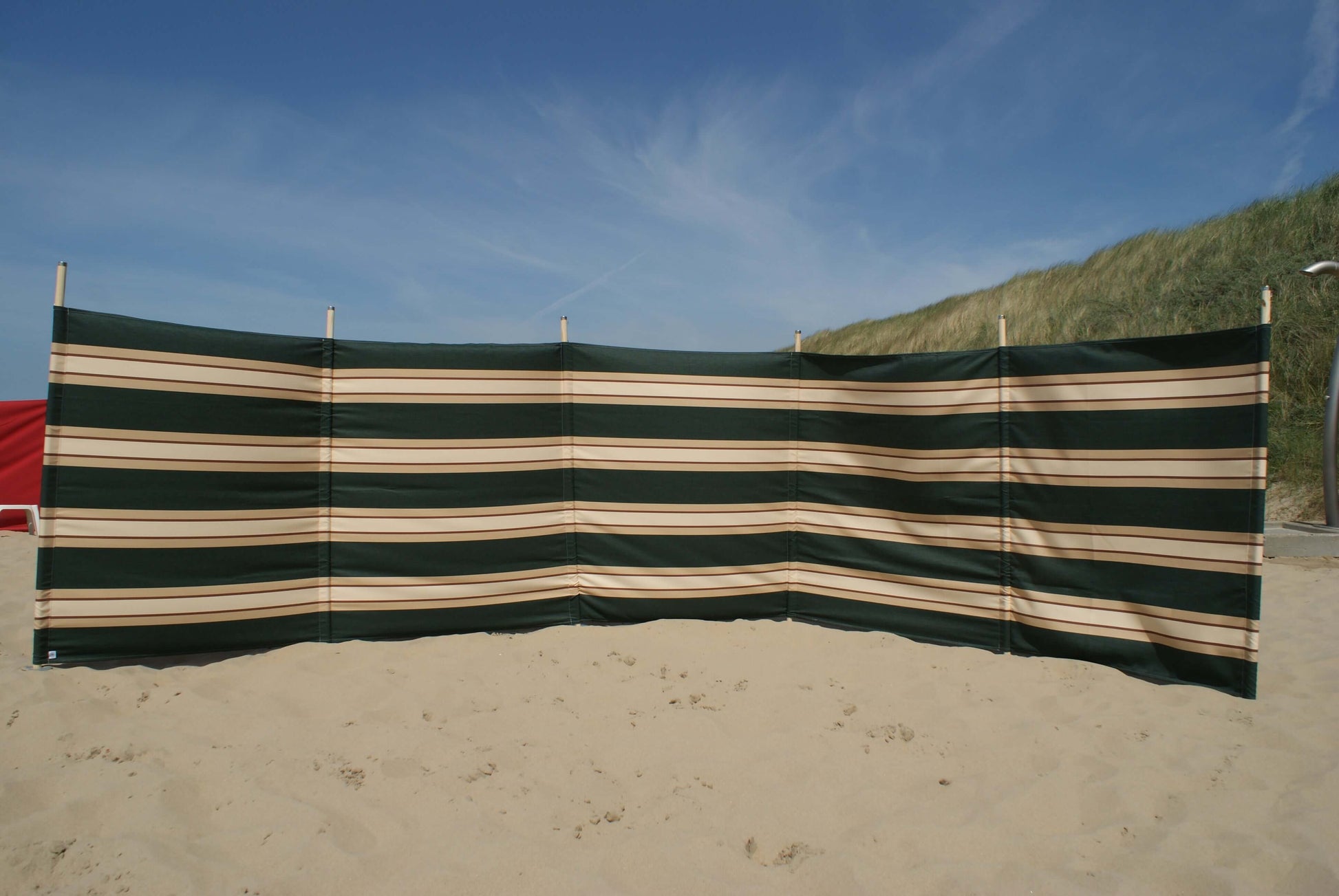 camping windschutz Strand- und Camping-Windschutze aus Dralon, Farbe Grau, Länge 6 Meter mit Holzstangen